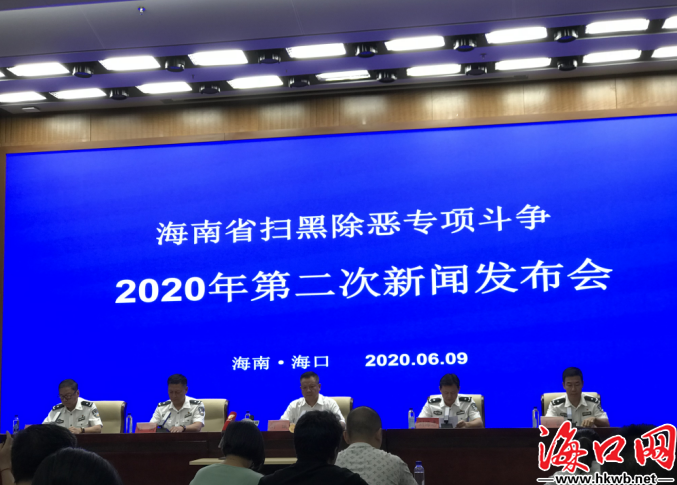 洗砂機, 輸送機, 制砂機, 皮帶機, 托輥, 輥筒, 滾筒, 立輥, 帶式輸送機, 膠帶機, 輥子, 托輥支架, 改向滾筒, 傳動滾筒 洗砂機, 輸送機, 制砂機, 皮帶機, 托輥, 輥筒, 滾筒, 立輥, 帶式輸送機, 膠帶機, 輥子, 托輥支架, 改向滾筒, 傳動滾筒