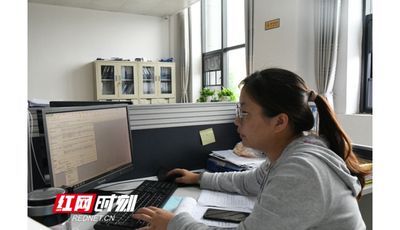 企業(yè)招工復(fù)產(chǎn)忙 稅務(wù)援企穩(wěn)崗當(dāng)“紅娘”